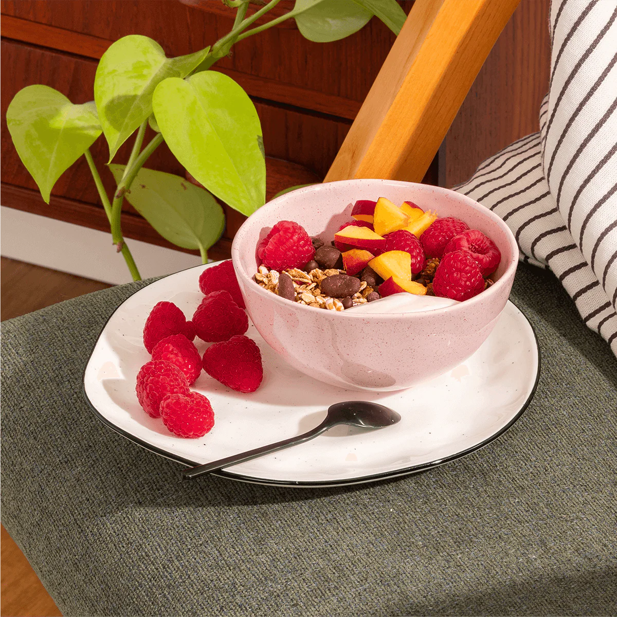 Raspberry Dark Choc Muesli - Image 5